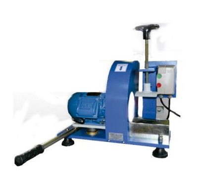 Retificadora manual para ensaios em concreto